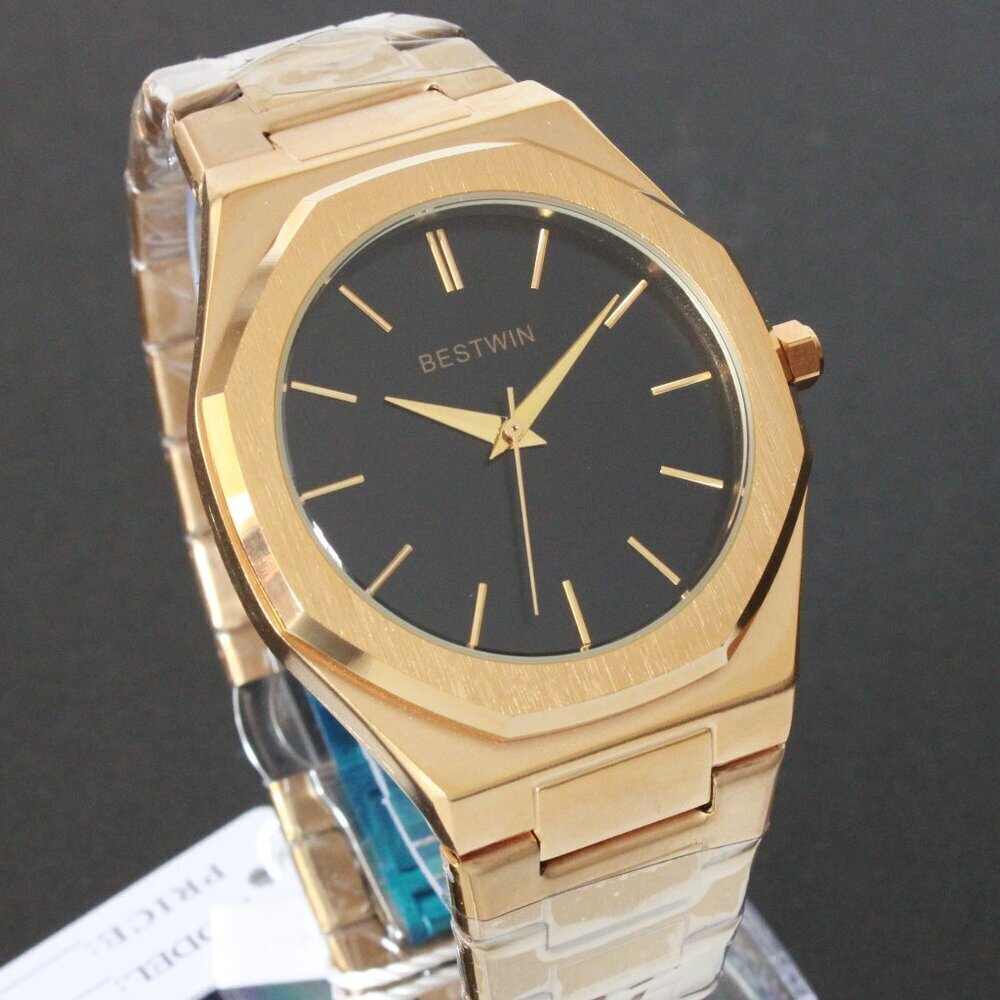 Men's Sports Watch Integrated Bracelet Gold Tone Quartz 41.5mm - Picture 5 of 13
